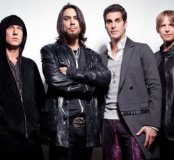 Τι τρέχει τελικά με τους Jane's Addiction; 