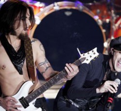 Ο πρώην μπασίστας των Guns N' Roses στους Jane's Addiction 