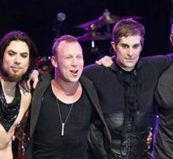 Νεότερα για τη δισκογραφική επιστροφή των Jane's Addiction 