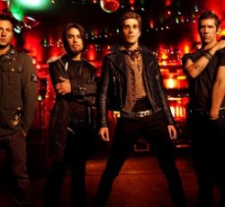 Με μικρή καθυστέρηση τελικά η κυκλοφορία της νέας δουλειάς των Jane's Addiction 