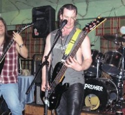 Νεκρός ο πρώην μπασίστας των Waylander, Jason Barriskill 