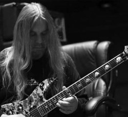 Δημοσιεύθηκε η αιτία θανάτου του Jeff Hanneman 