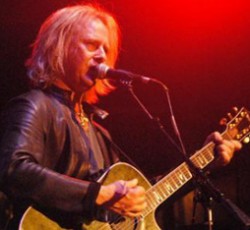 O Jerry Cantrell εξηγεί γιατί καθυστερεί ο νέος δίσκος των Alice In Chains 