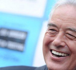 Πρώτο επίσημο βιβλίο για τον Jimmy Page 