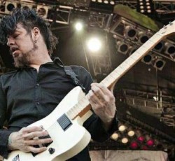 Παρελθόν από τους Stone Sour ο Jim Root 