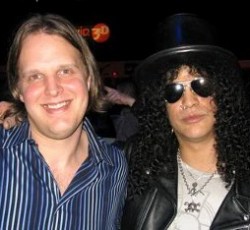 Ο Slash και ο Joe Bonamassa βραβεύθηκαν από το Guitar International 