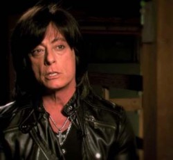 Joe Lynn Turner: «Οι οπαδοί των Rainbow αξίζουν να δουν μια επανένωση» 