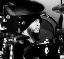 Ημερομηνία κυκλοφορίας για το ομώνυμο ντεμπούτο των Scar The Martyr 