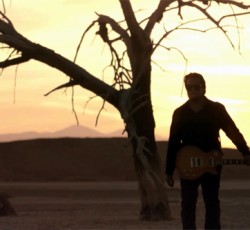 Το μυαλό του John Garcia σε video clip 