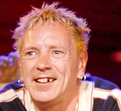 Στάχτη έγιναν τραγούδια των Public Image Ltd.