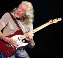 Δισκογραφική επιστροφή μετά από πέντε χρόνια από τον θρυλικό buesman John Mayall 