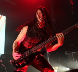 Ο John Moyer (Disturbed) είναι ο νέος μπασίστας των Adrenaline Mob