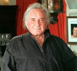 Περισσότερο ακυκλοφόρητο υλικό του Johnny Cash υπόσχεται ο γιος του 
