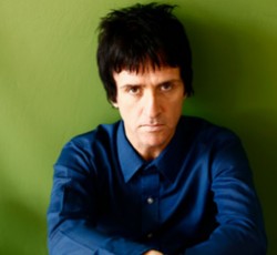 Ο Johnny Marr (πρώην The Smiths και The Modest Mouse) παρουσιάζει το σόλο ντεμπούτο του 
