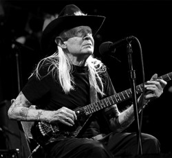 Έφυγε από τη ζωή o Johnny Winter 