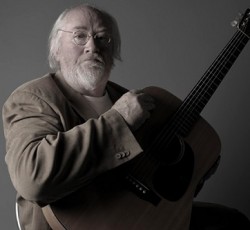 Έφυγε από την ζωή ο κιθαρίστας και συνθέτης John Renbourn, ιδρυτής των Pentangle 