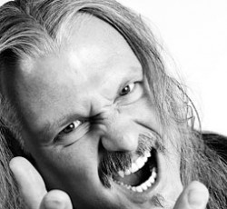 Μέλος των Iced Earth σε solo project 