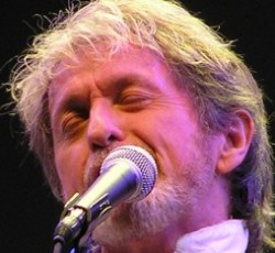 Πικραμένος από τον τρόπο που έφυγε από τους Yes είναι ο Jon Anderson 