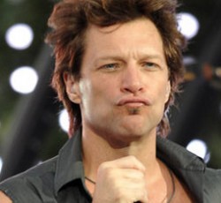 Jon Bon Jovi: «Ο Steve Jobs σκοτώνει τη μουσική βιομηχανία!» 