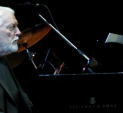 Με την επάρατη νόσο παλεύει ο Jon Lord 