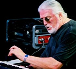 Ο Jon Lord ακυρώνει εμφάνισή του για πρώτη φορά μετά τη διάγνωσή του με καρκίνο 