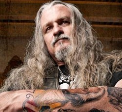 Η Century Media κάνει αγωγή εναντίον 7.500 παράνομων downloaders / Αντιδράσεις από τους Iced Earth 