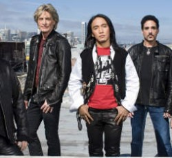 Journey: Δείτε το video γύρω από το νέο τους album