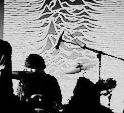 Μπλούζα της Disney με μια... Joy Division εκδοχή του Mickey Mouse 