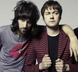 Το νέο, DIY video clip των Kasabian από το "Velociraptor!" 