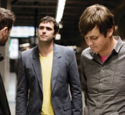 «Μαύρο» στους συντηρητικούς της Αγγλίας από τους Keane 