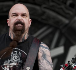 «Μισώ πραγματικά τη μουσική των Ghost» 