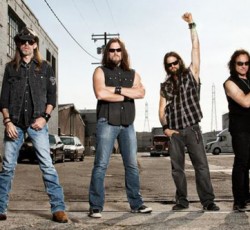 Ανακατατάξεις στους Kill Devil Hill 