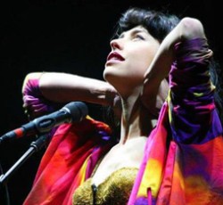 Συνεργασία της Kimbra με τον Ben Weinman των The Dillinger Escape Plan