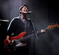 Aνοιχτή η «πόρτα» των Pixies σε τυχόν επιστροφή της Kim Deal 