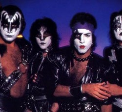 Επιτέλους ταινία το "(Music From) The Elder" των Kiss (;)