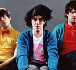 Οι Klaxons δε θα κυκλοφορήσουν νέο άλμπουμ πριν από το 2010 