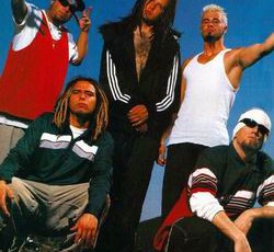 Και bonus DVD στο Greatest Hits των Korn 