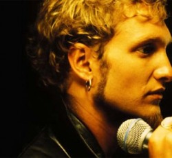 Στα δικαστήρια η μητέρα του μακαρίτη Layne Staley εναντίον των Alice In Chains 