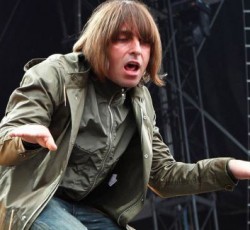 Liam Gallagher: «Θα μπορούσα να γράψω το "Get Lucky" των Daft Punk μέσα σε μια ώρα» 