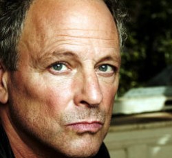 Προσωπικό album ετοιμάζει ο Lindsey Buckingham των Fleetwood Mac 