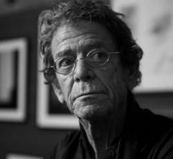 Διάσημοι καλλιτέχνες θυμούνται και αποχαιρετούν τον Lou Reed 