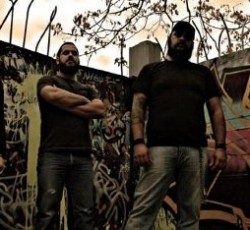 Σε πορτοκαλί βινύλιο η νέα δουλειά των Lucky Funeral 