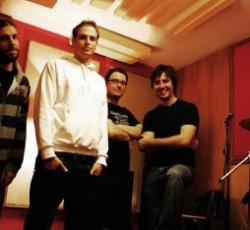 Δωρεάν διαθέτουν στο κοινό το πρώτο τους album οι Lucky Thir13n 