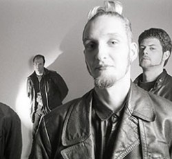 Deluxe επανακυκλοφορία του "Above" των Mad Season 