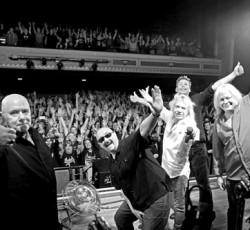 Nέος δίσκος για τους Magnum 