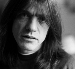 Από άνοια πάσχει ο Malcolm Young
