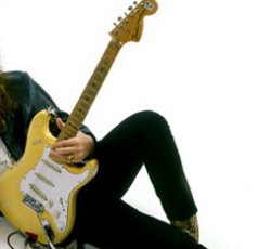 Μουσικά δείγματα από όλο το "Spellbound" του Yngwie Malmsteen 