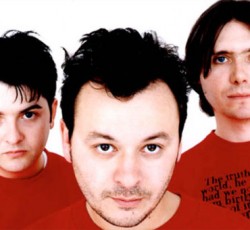 Πάνω στους στίχους του Richey Edwards δουλεύουν για το επόμενο άλμπουμ τους οι Manic Street Preachers 