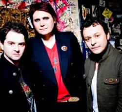 Αποφασισμένοι να σταματήσουν το διάλειμμά τους οι Manic Street Preachers 