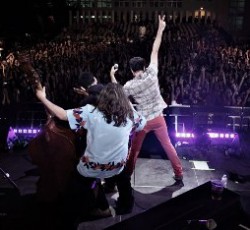 Ο Maraveyas Ilegal παρουσιάζει τη "Λόλα", το Σάββατο, 3 Μαρτίου στο Fuzz Club 